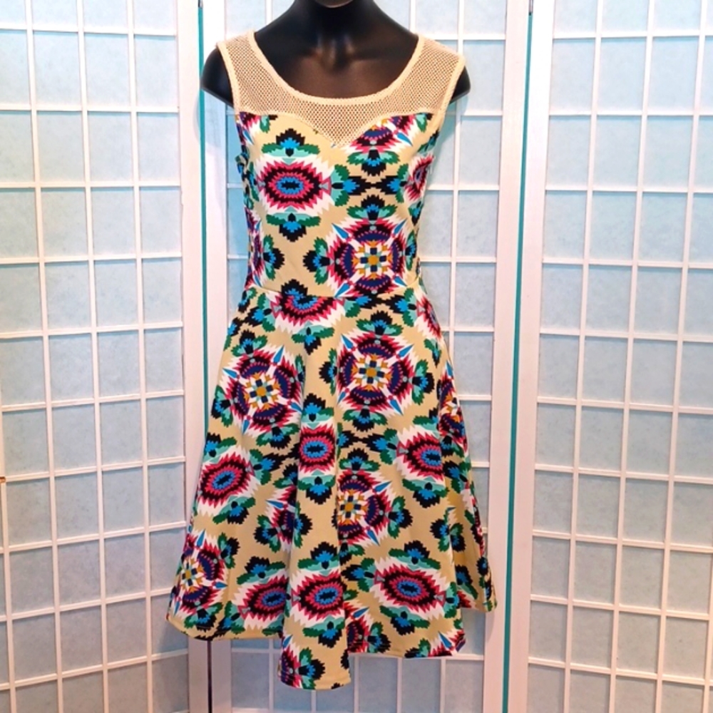 NEW S Paradis Miss dress native print. With tags 5409